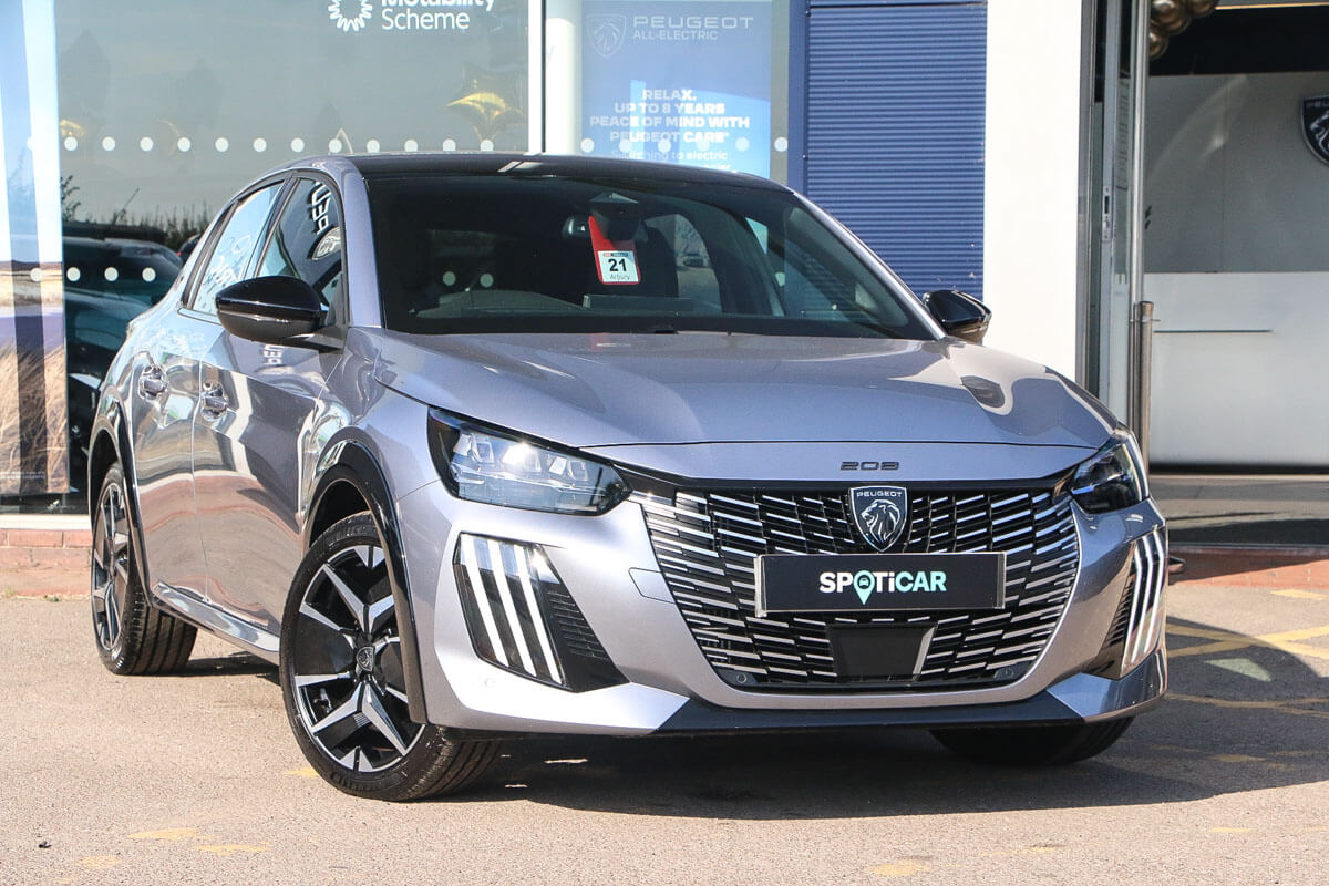 Main listing image - Peugeot 208