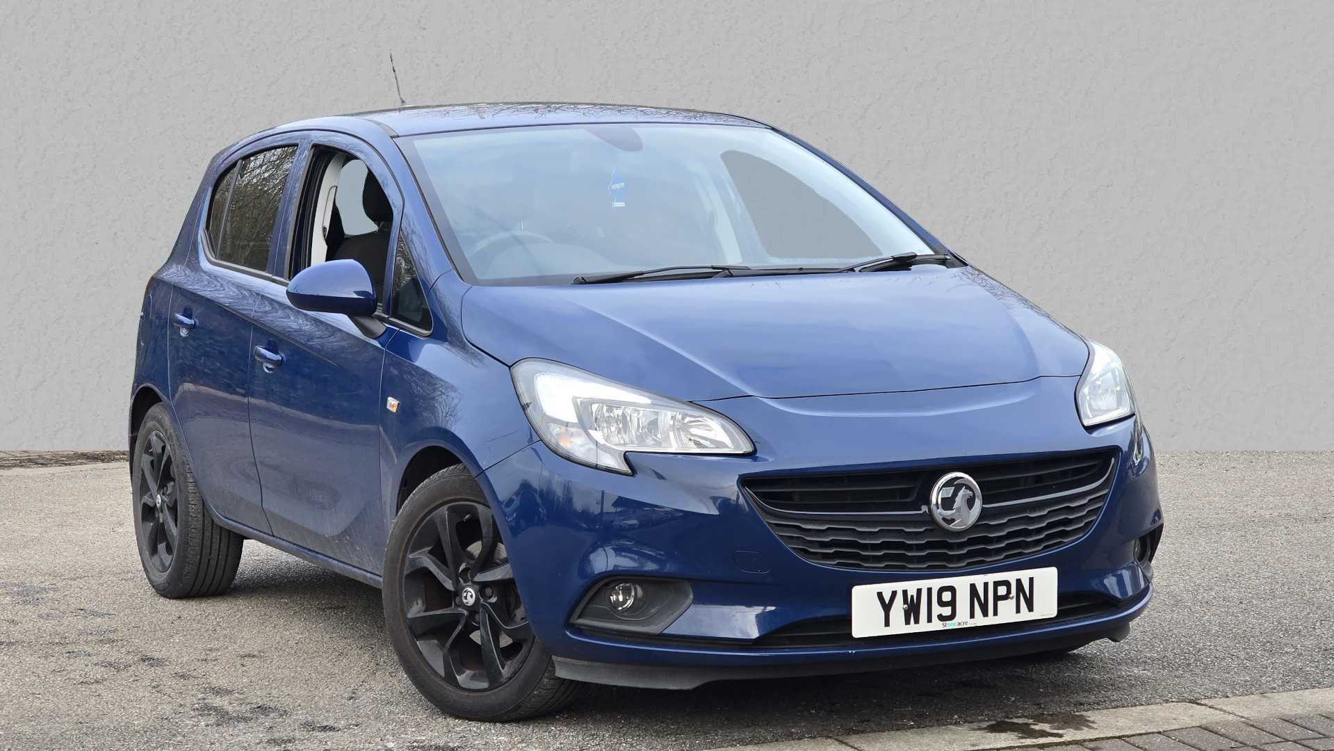 Main listing image - Vauxhall Corsa