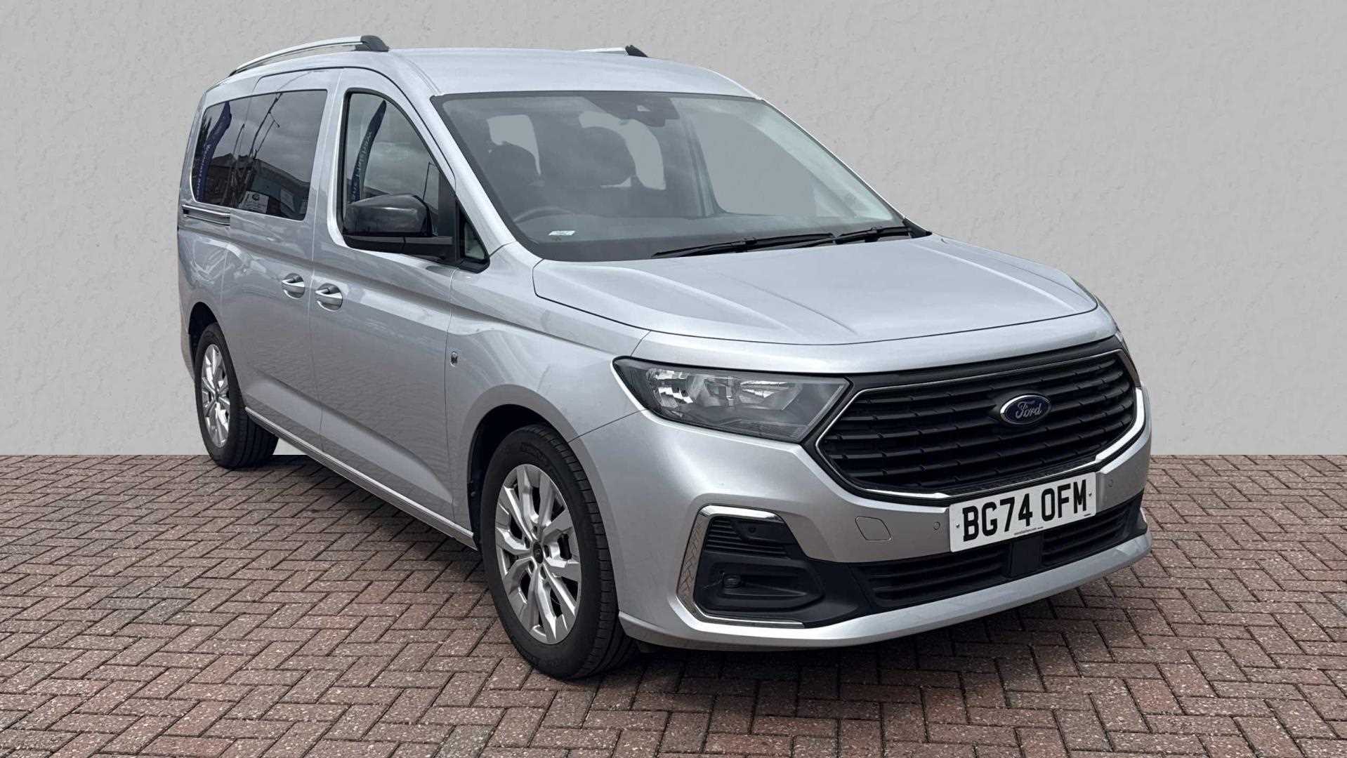Main listing image - Ford Tourneo Connect