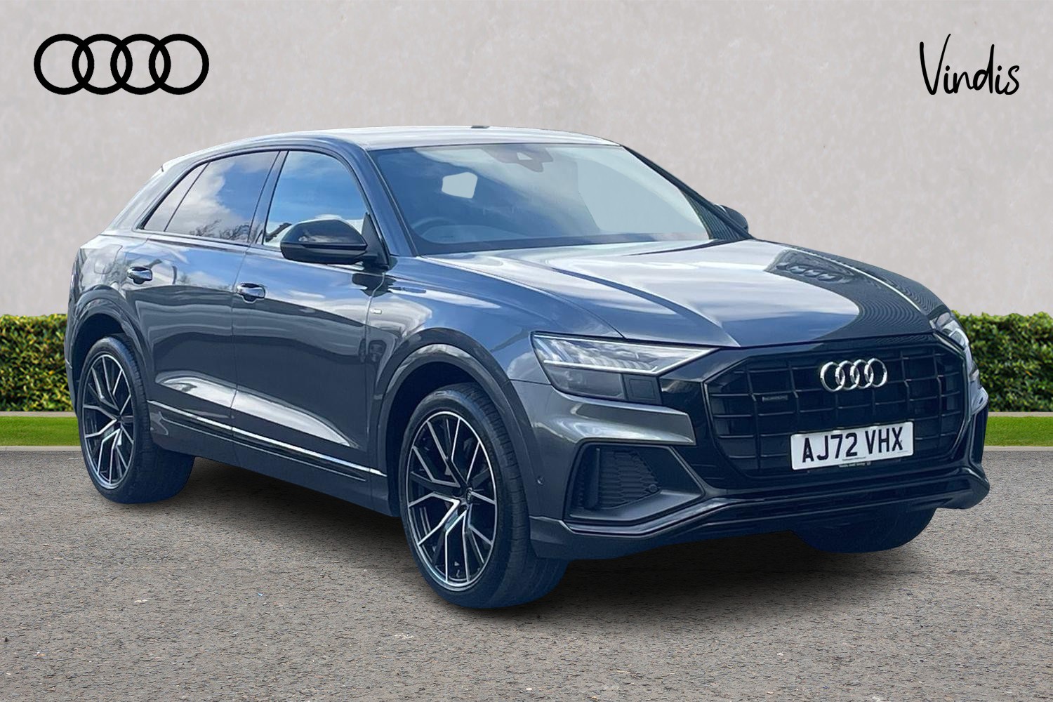 Main listing image - Audi Q8