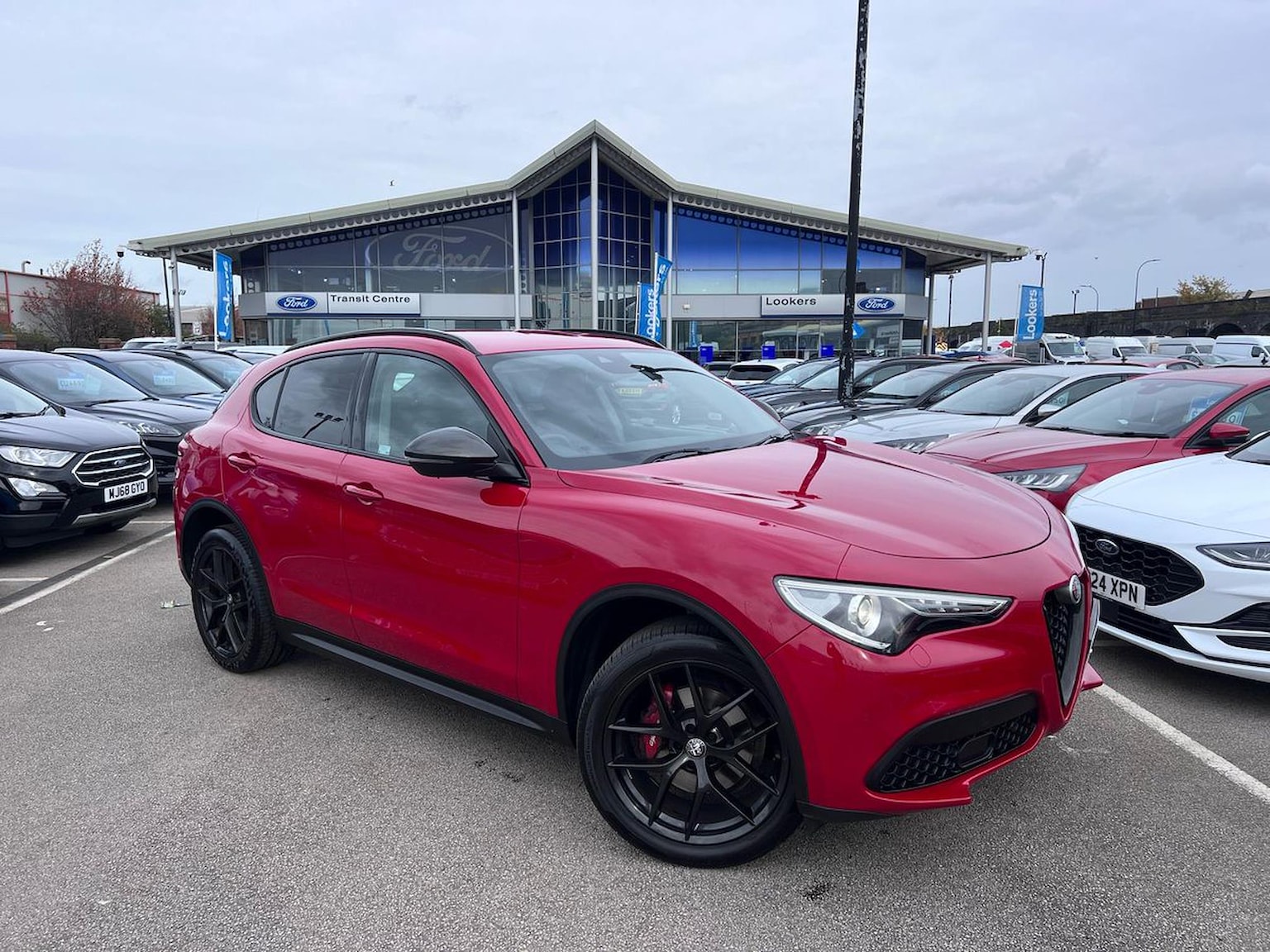 Main listing image - Alfa Romeo Stelvio