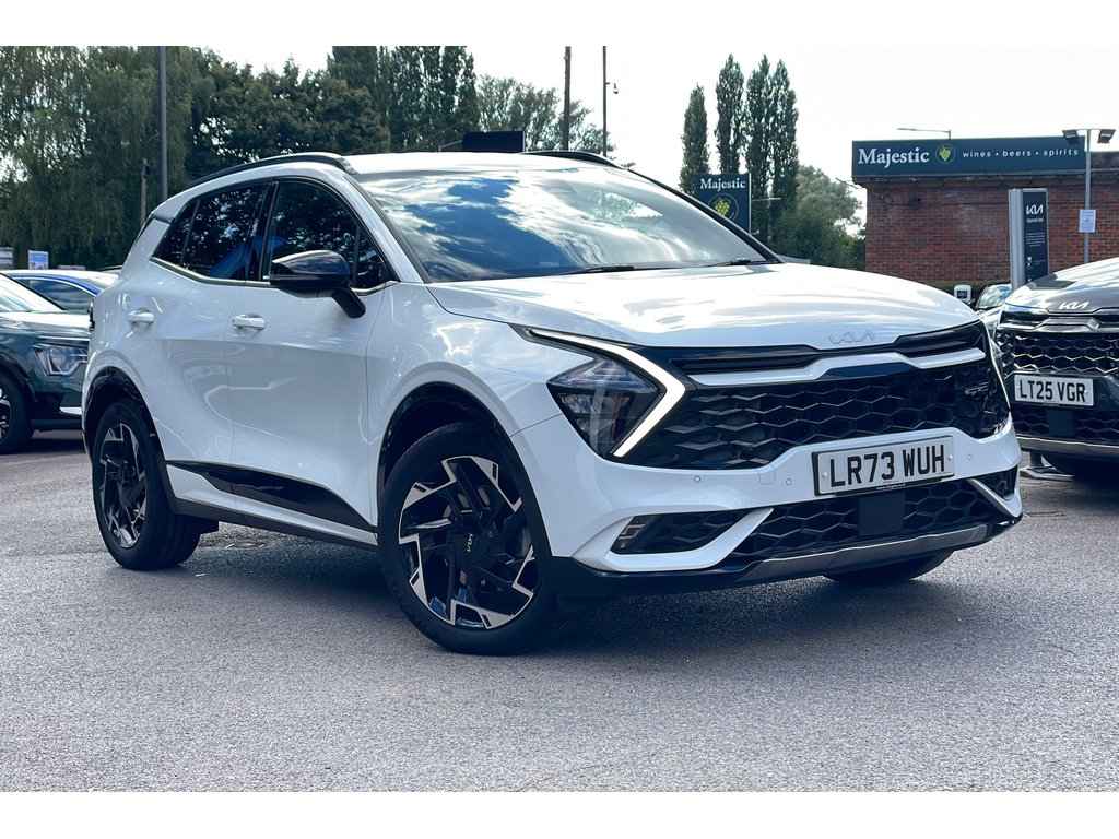 Main listing image - Kia Sportage