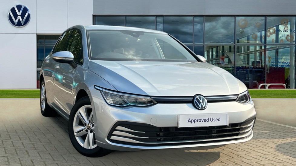 Main listing image - Volkswagen Golf