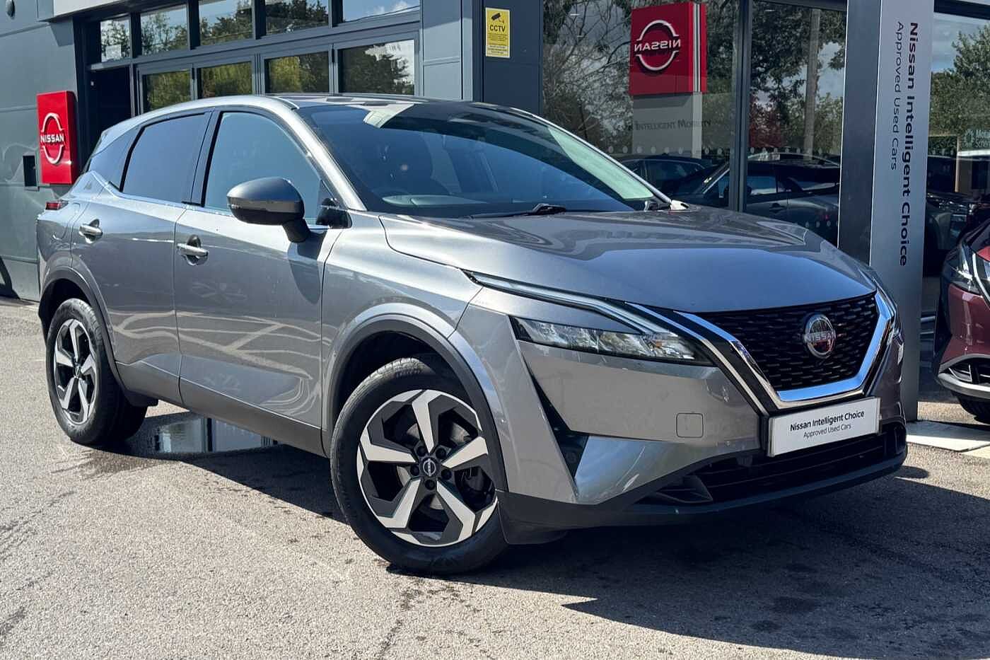 Main listing image - Nissan Qashqai