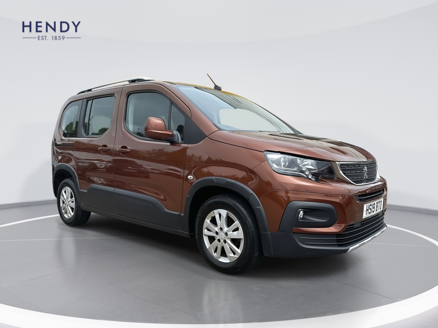 Main listing image - Peugeot Rifter