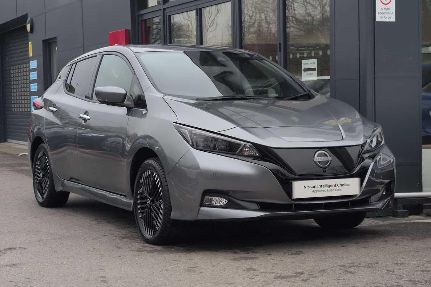 Main listing image - Nissan Leaf