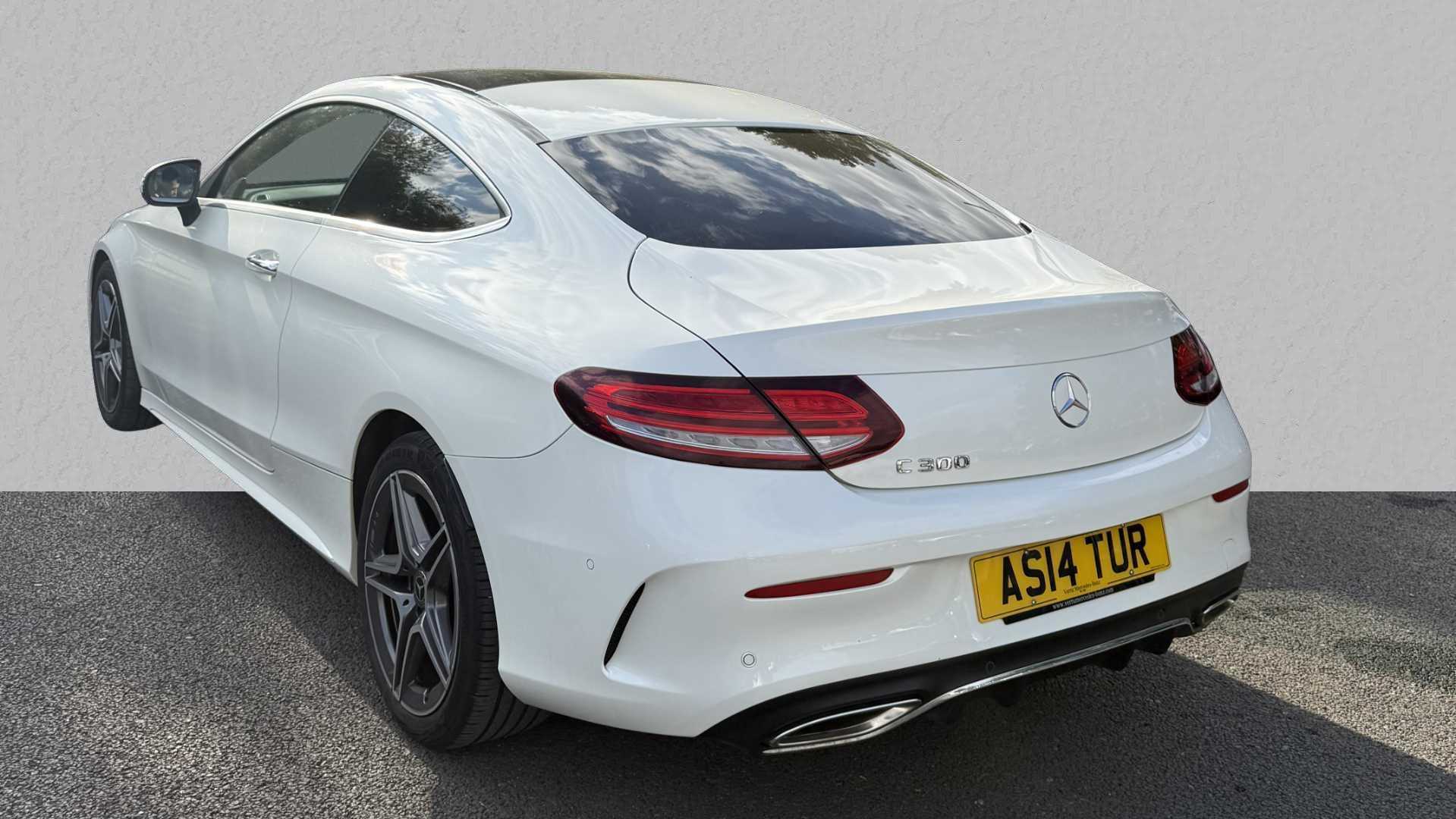Main listing image - Mercedes-Benz C-Class