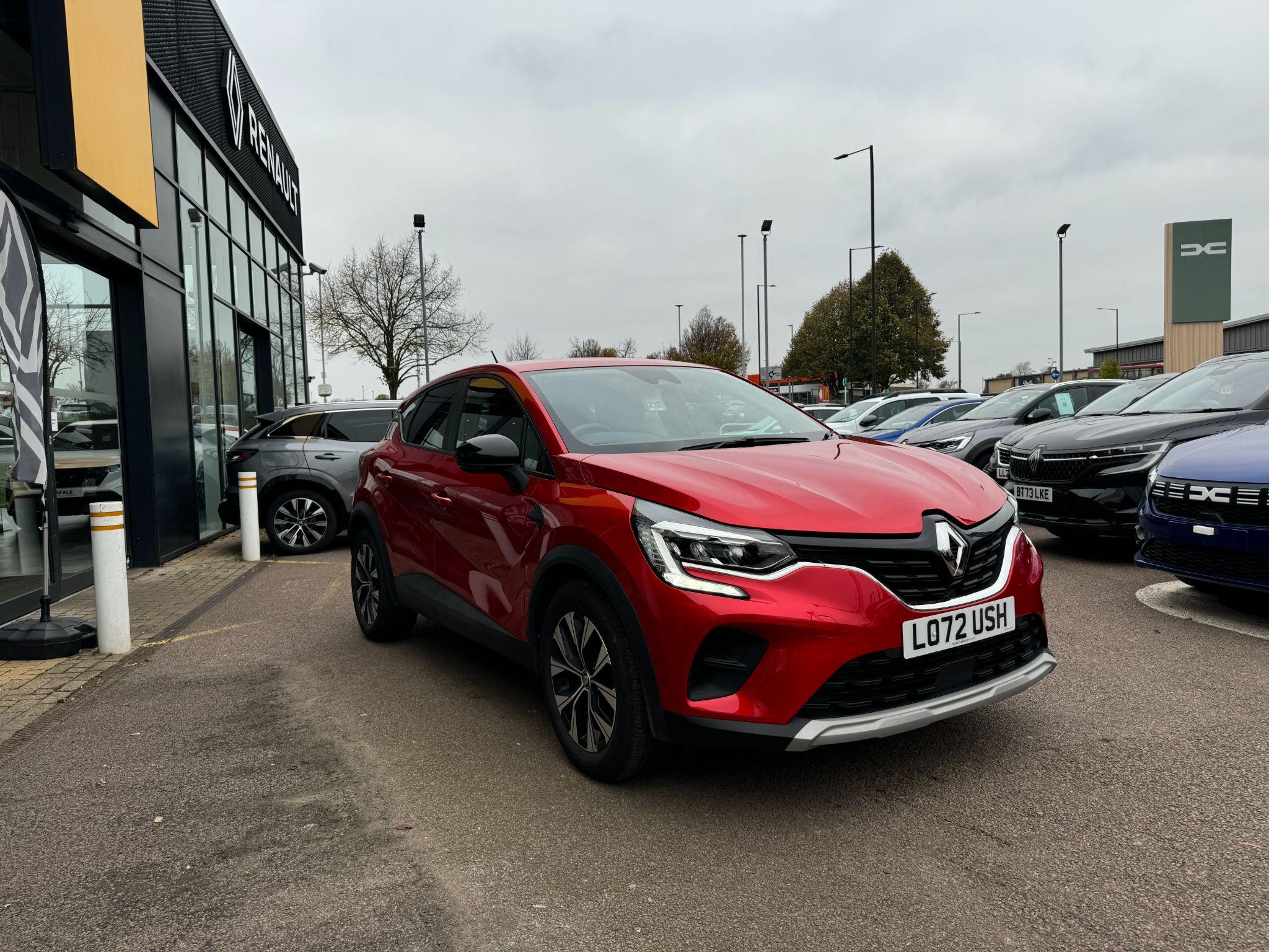 Main listing image - Renault Captur