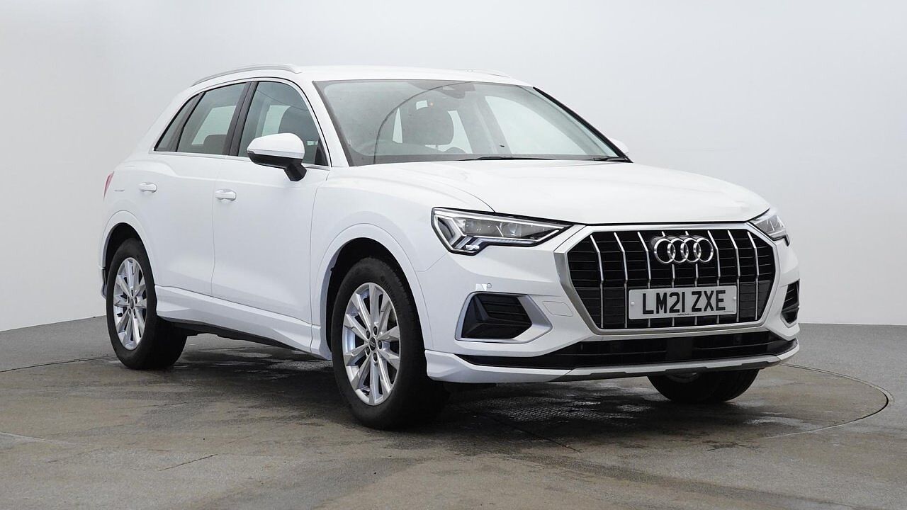 Main listing image - Audi Q3