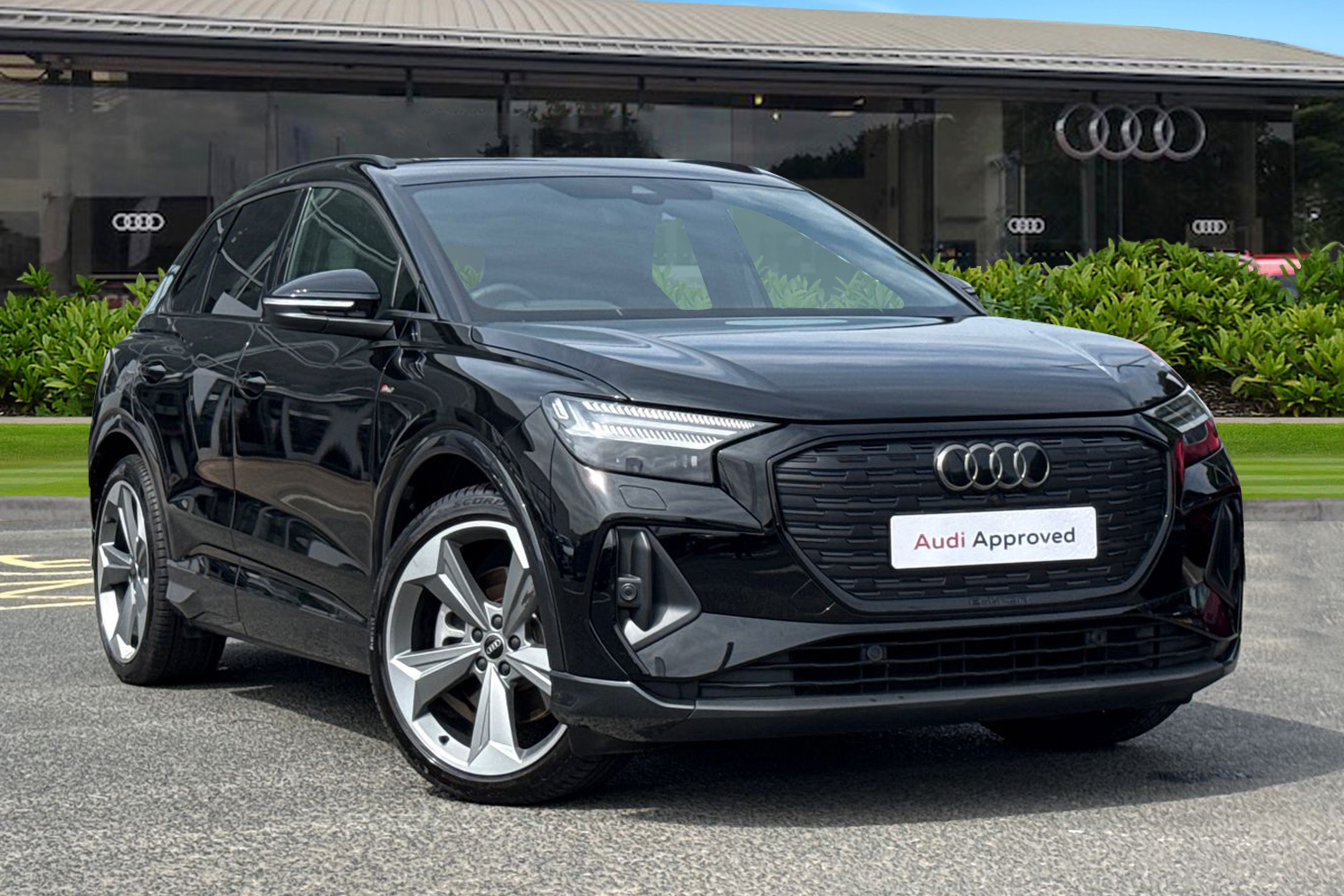 Main listing image - Audi Q4