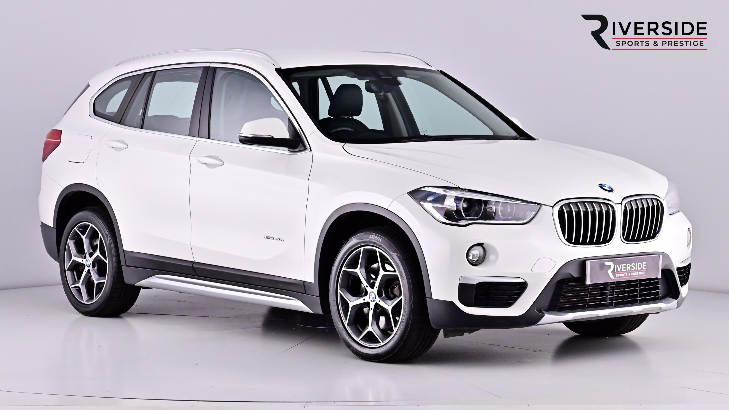 Main listing image - BMW X1