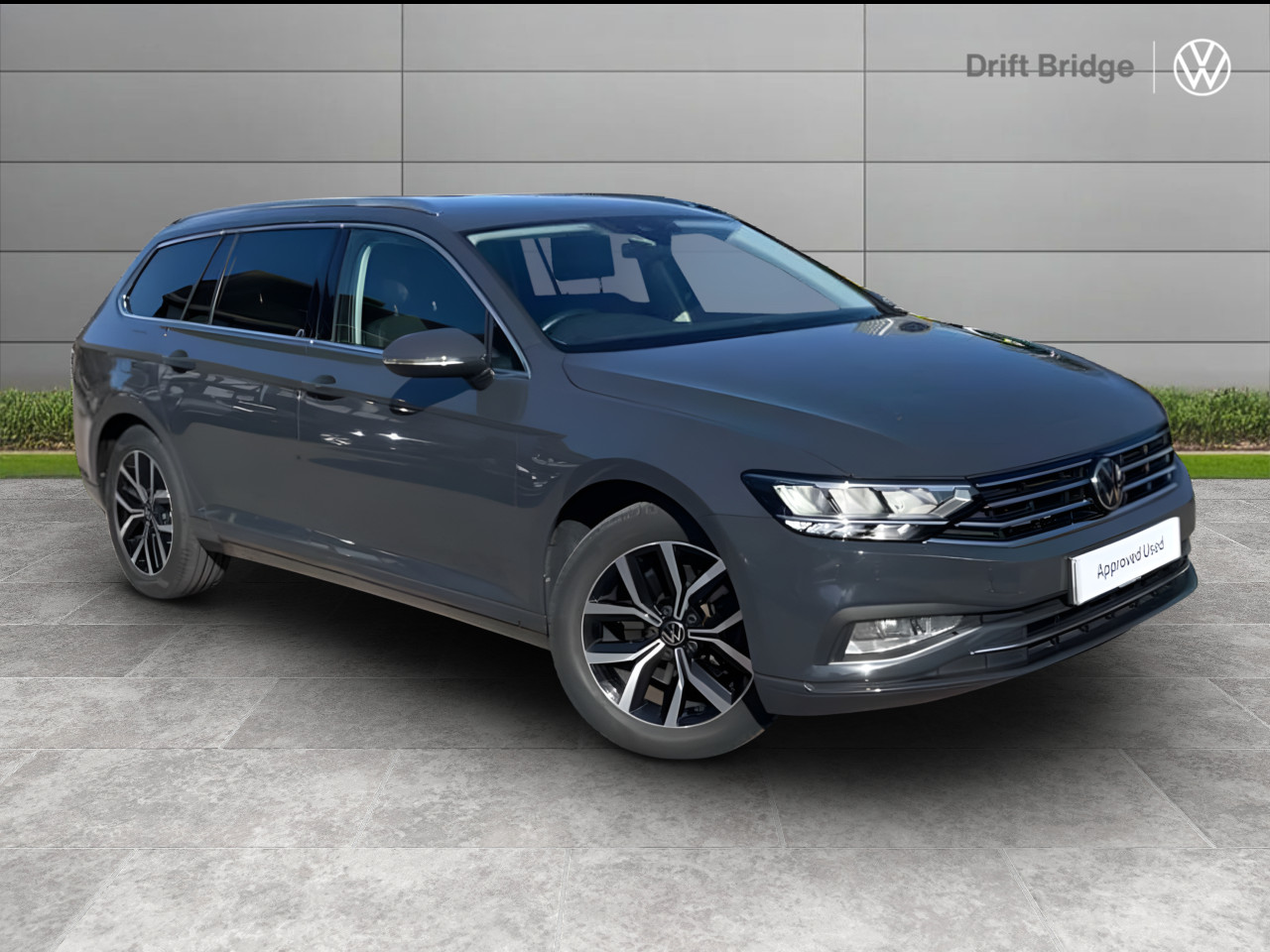 Main listing image - Volkswagen Passat Estate