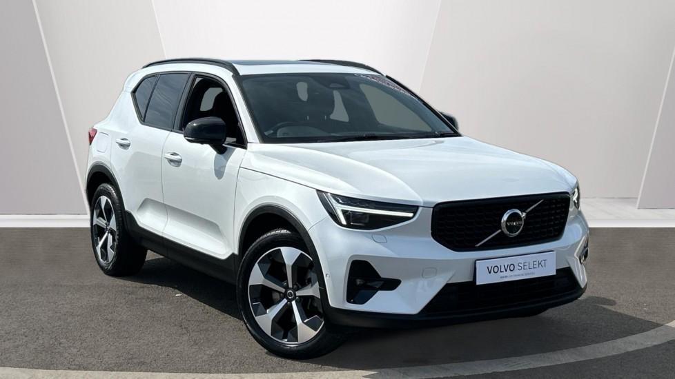 Main listing image - Volvo XC40