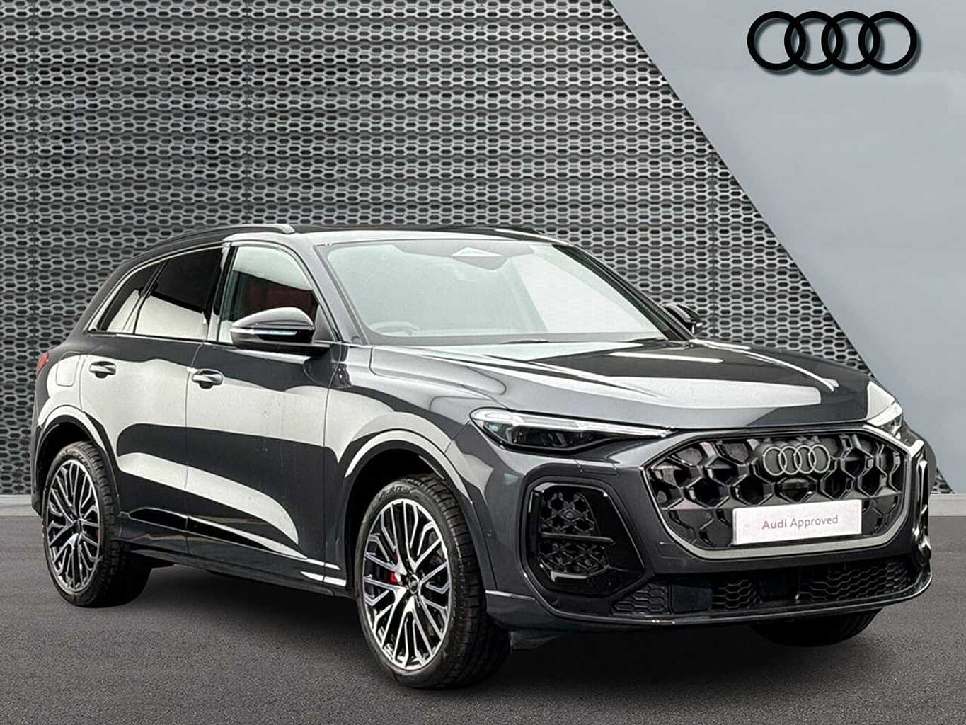 Main listing image - Audi Q5