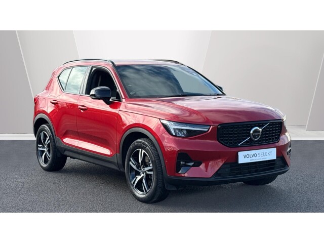 Main listing image - Volvo XC40