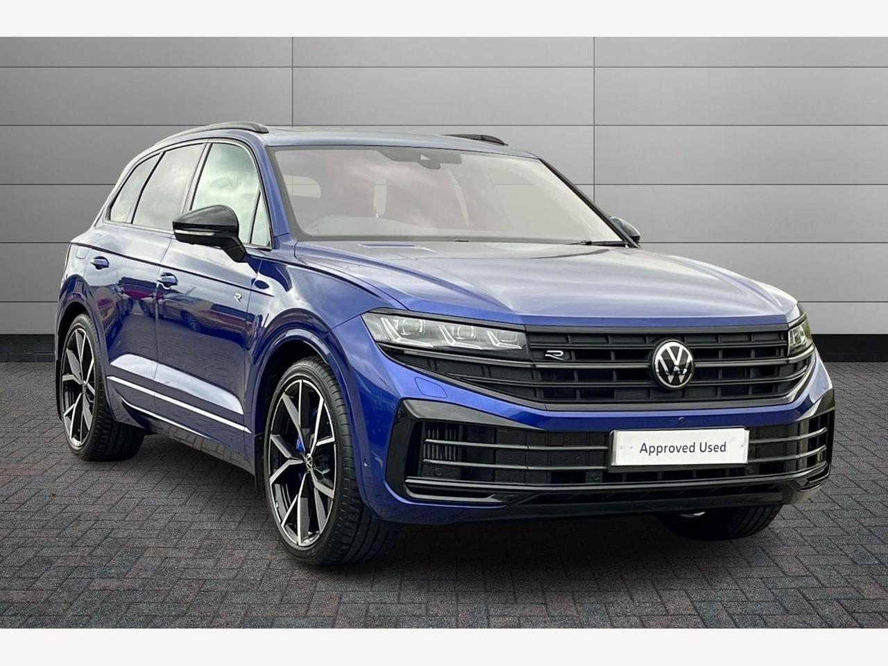 Main listing image - Volkswagen Touareg