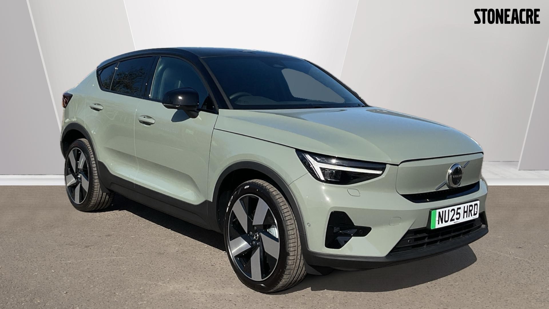 Main listing image - Volvo Ex40