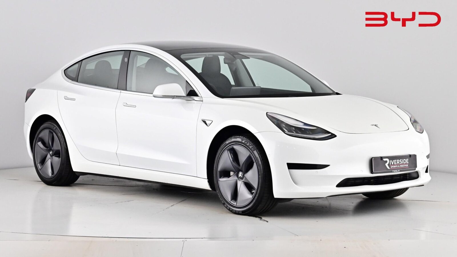 Main listing image - Tesla Model 3