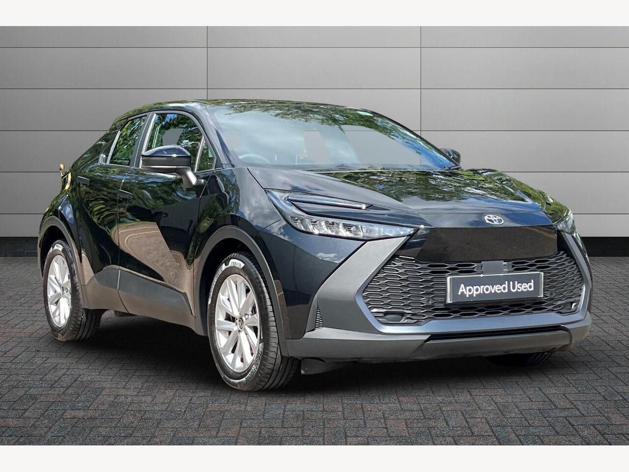 Main listing image - Toyota C-HR