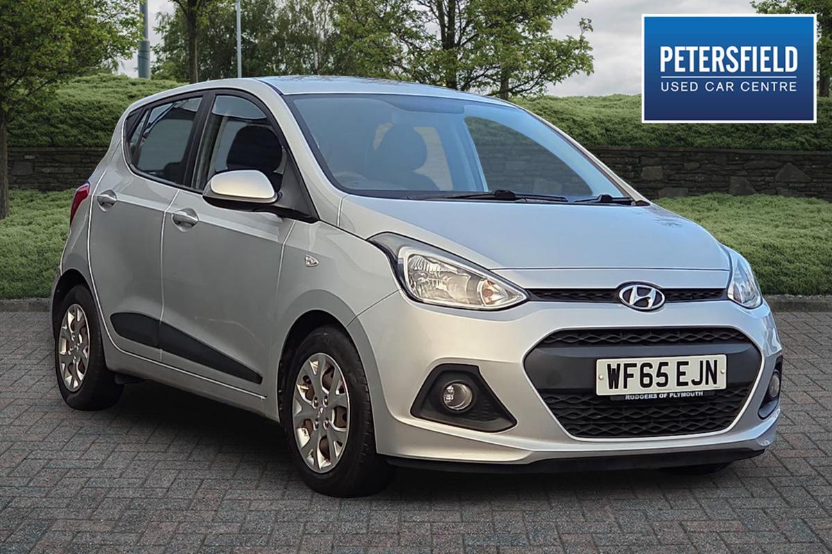 Main listing image - Hyundai i10