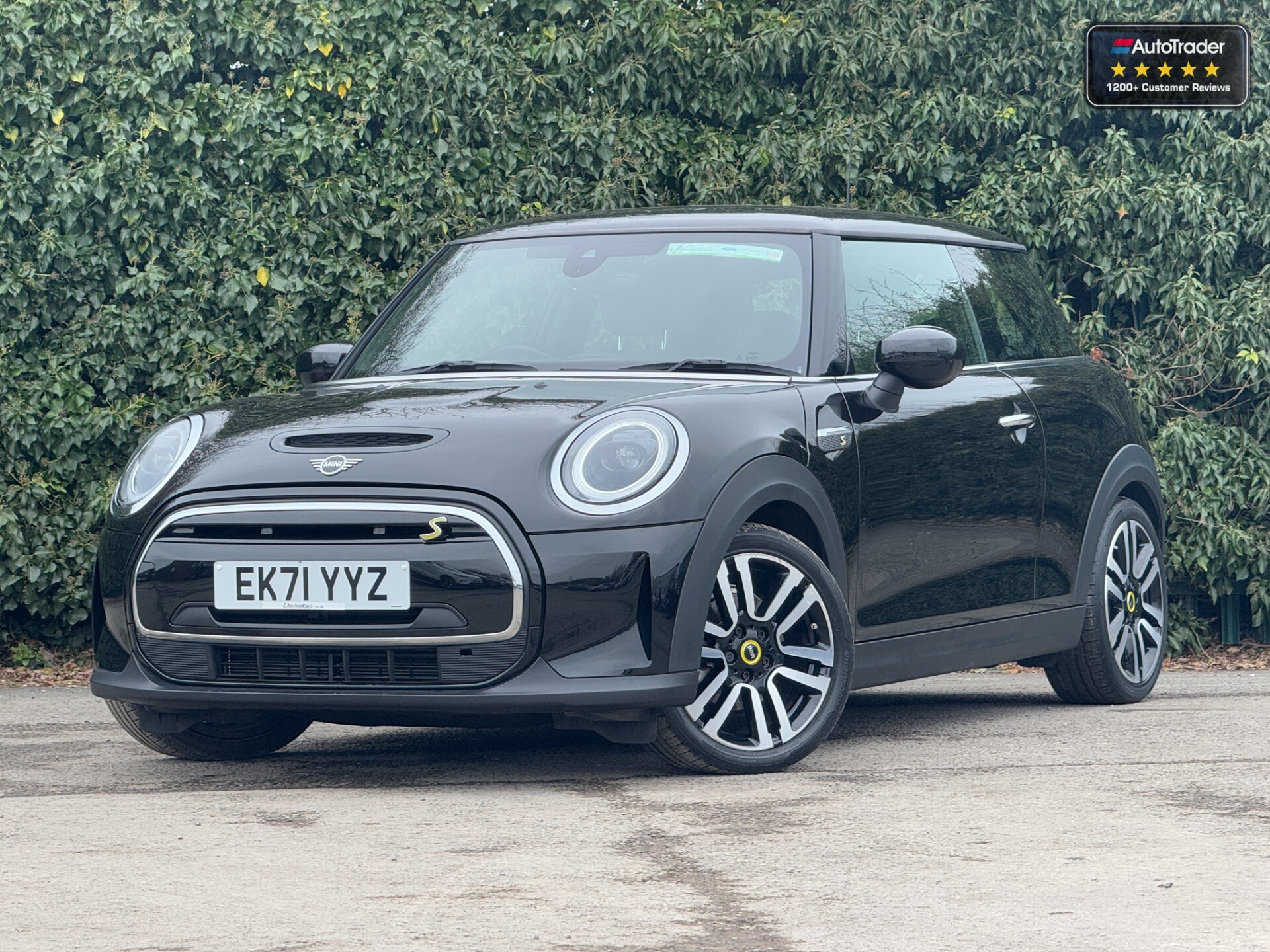 Main listing image - MINI Electric