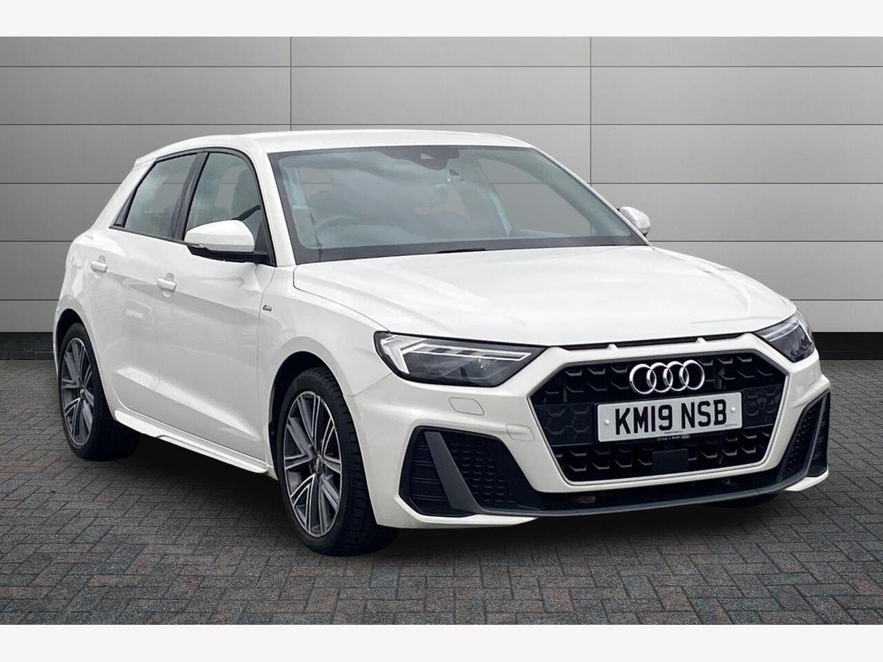 Main listing image - Audi A1