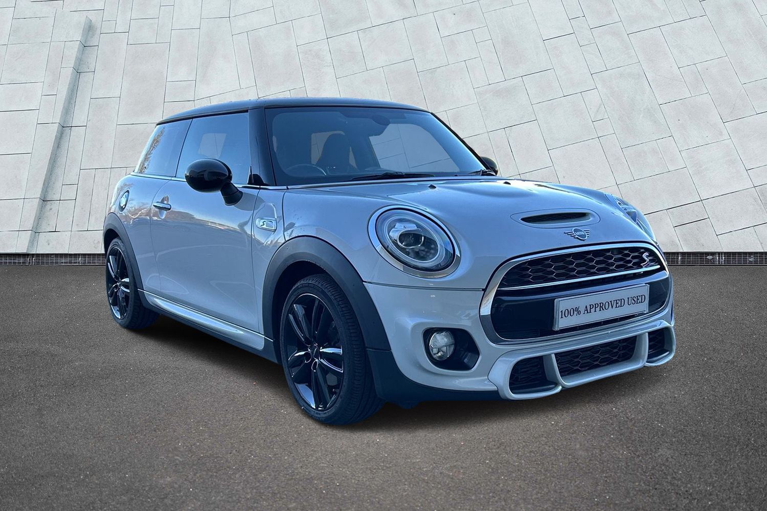 Main listing image - MINI Hatchback