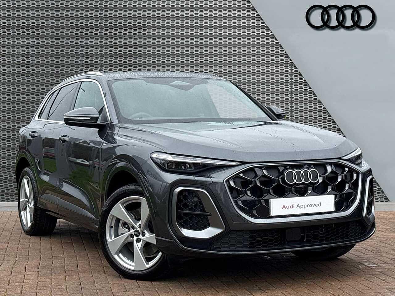 Main listing image - Audi Q5