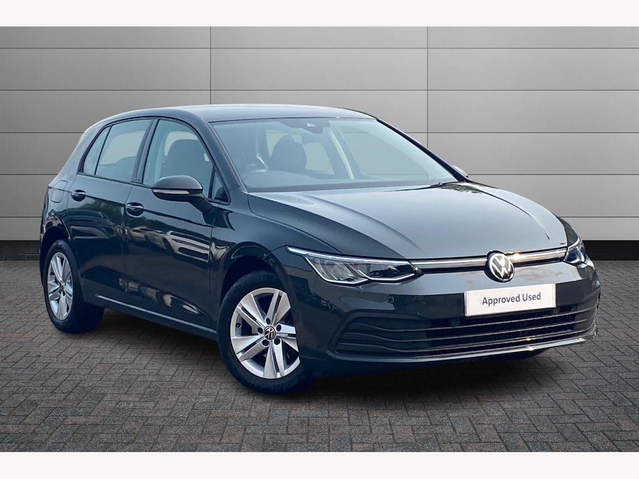 Main listing image - Volkswagen Golf