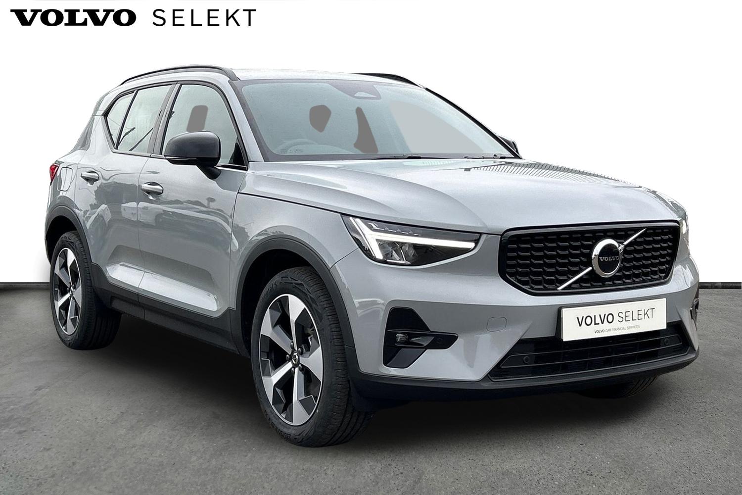 Main listing image - Volvo XC40