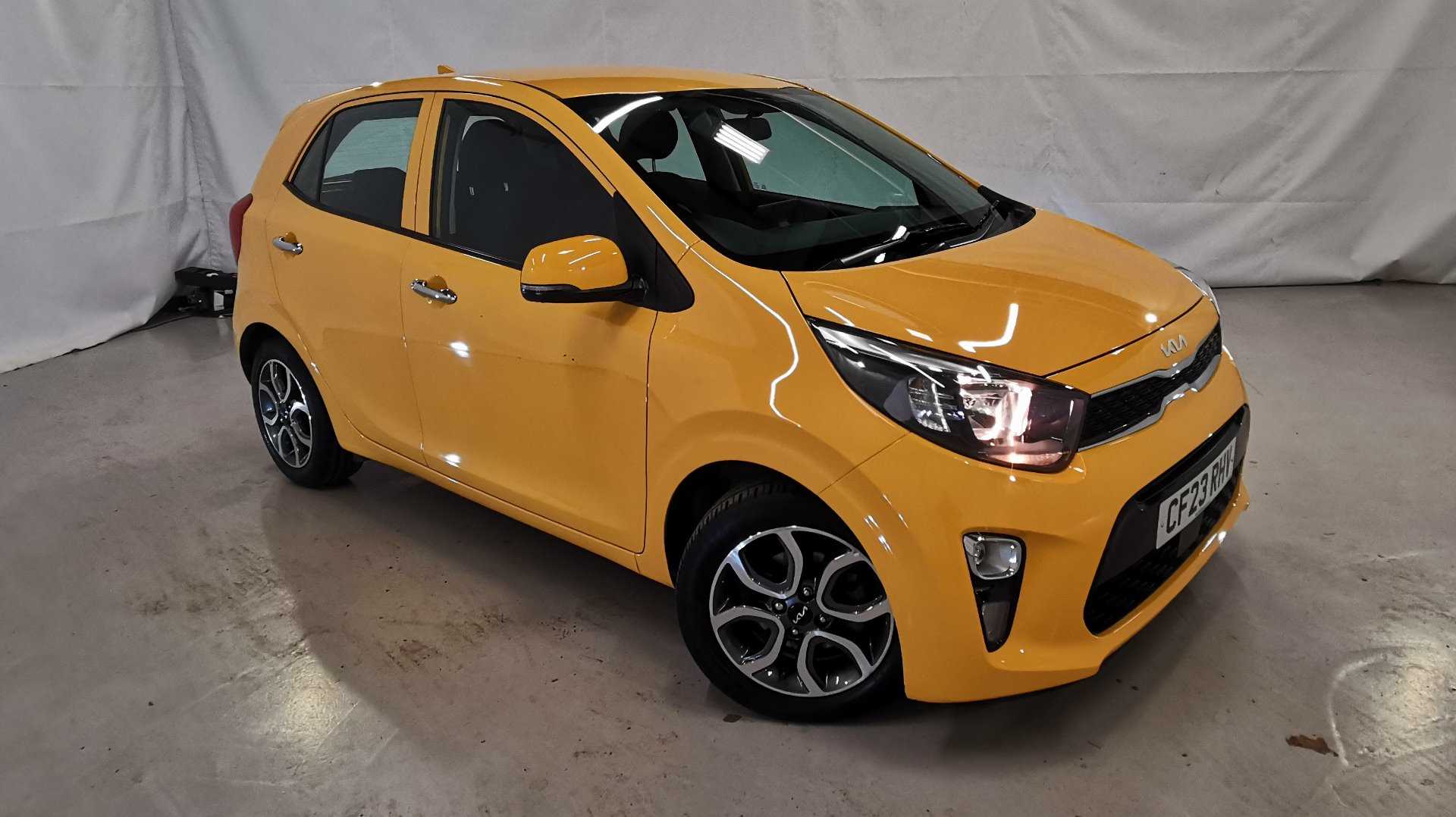 Main listing image - Kia Picanto