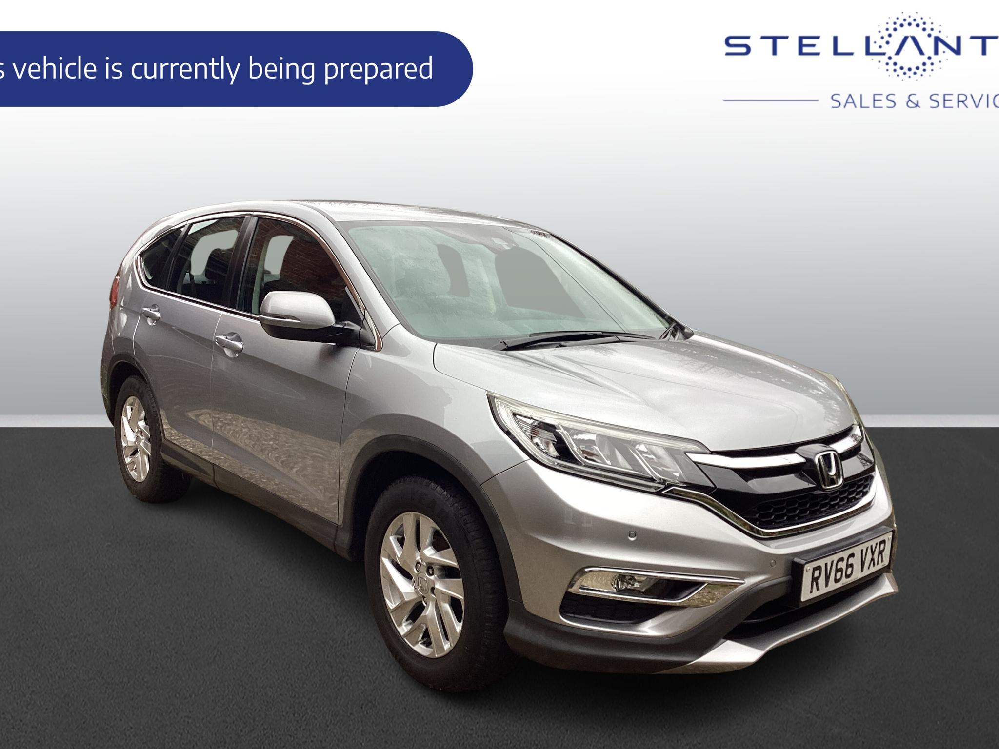 Main listing image - Honda CR-V