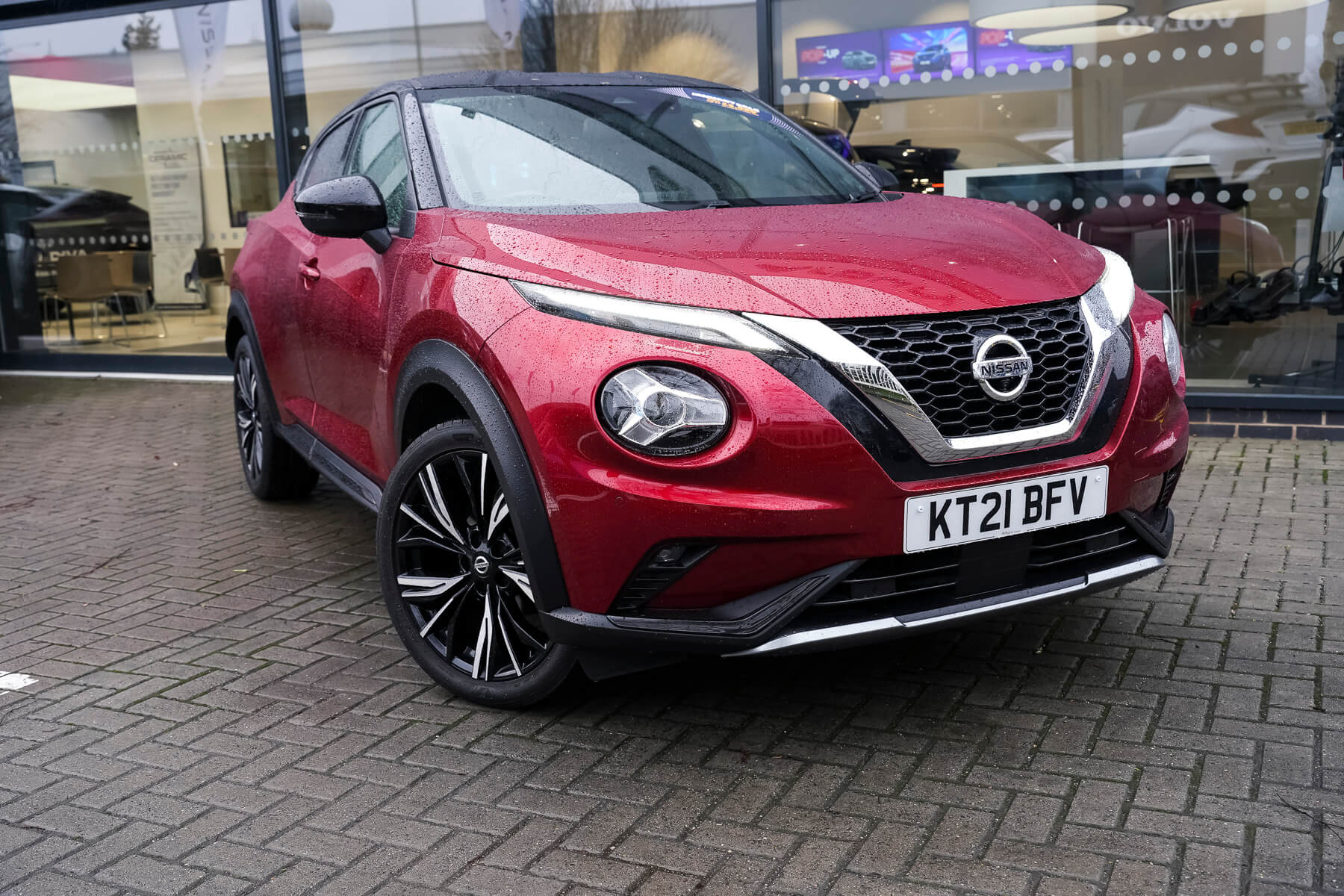 Main listing image - Nissan Juke
