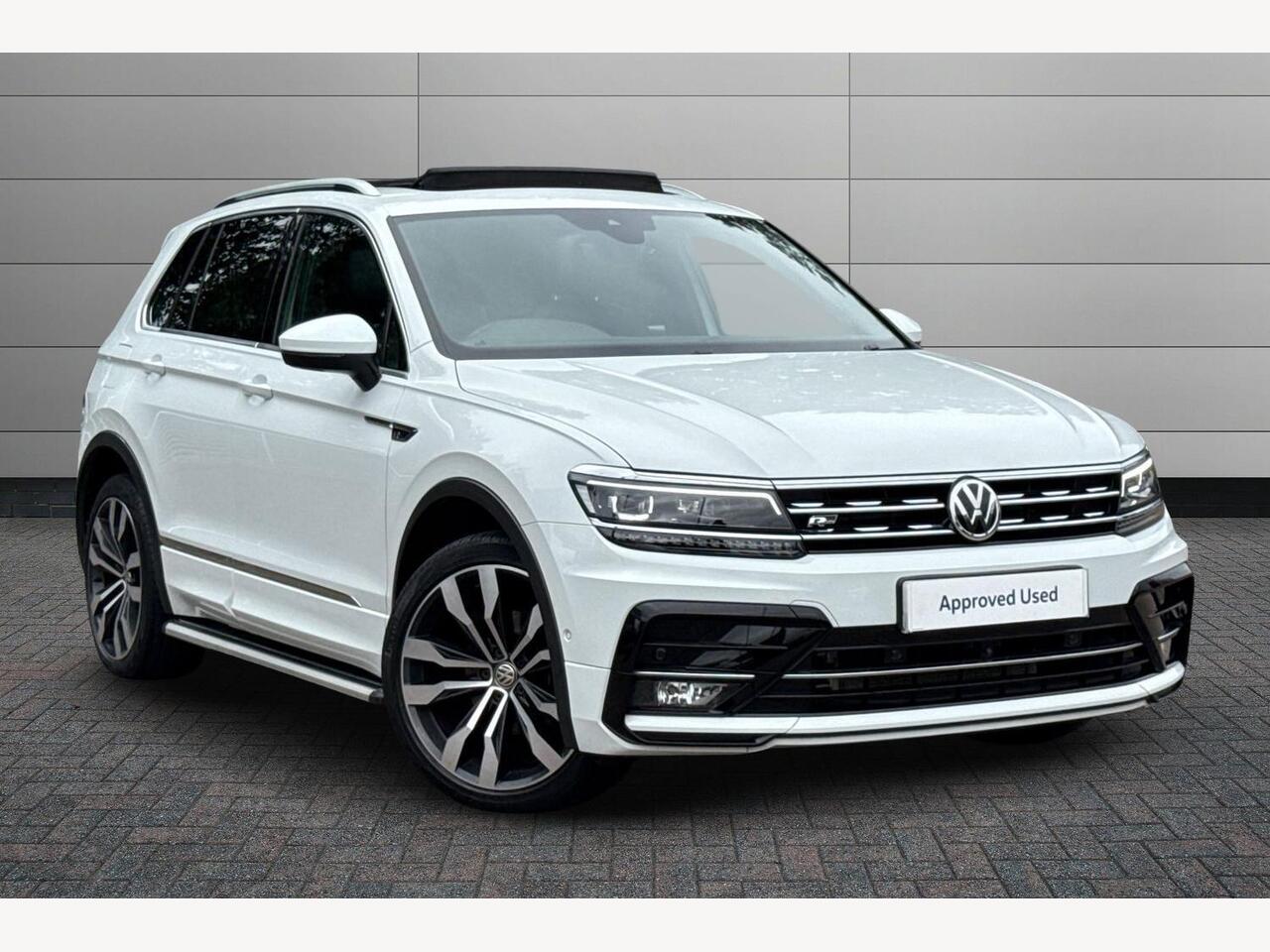 Main listing image - Volkswagen Tiguan