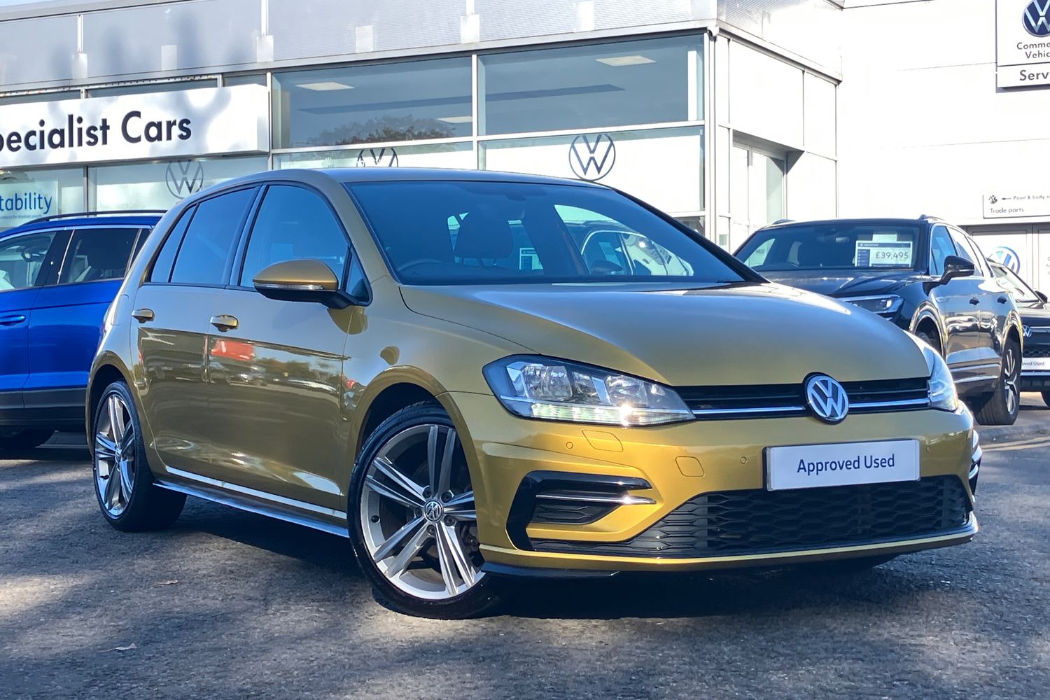 Main listing image - Volkswagen Golf