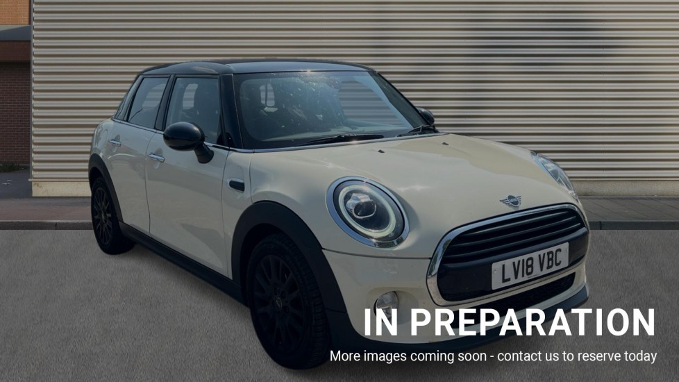 Main listing image - MINI Hatchback 5dr