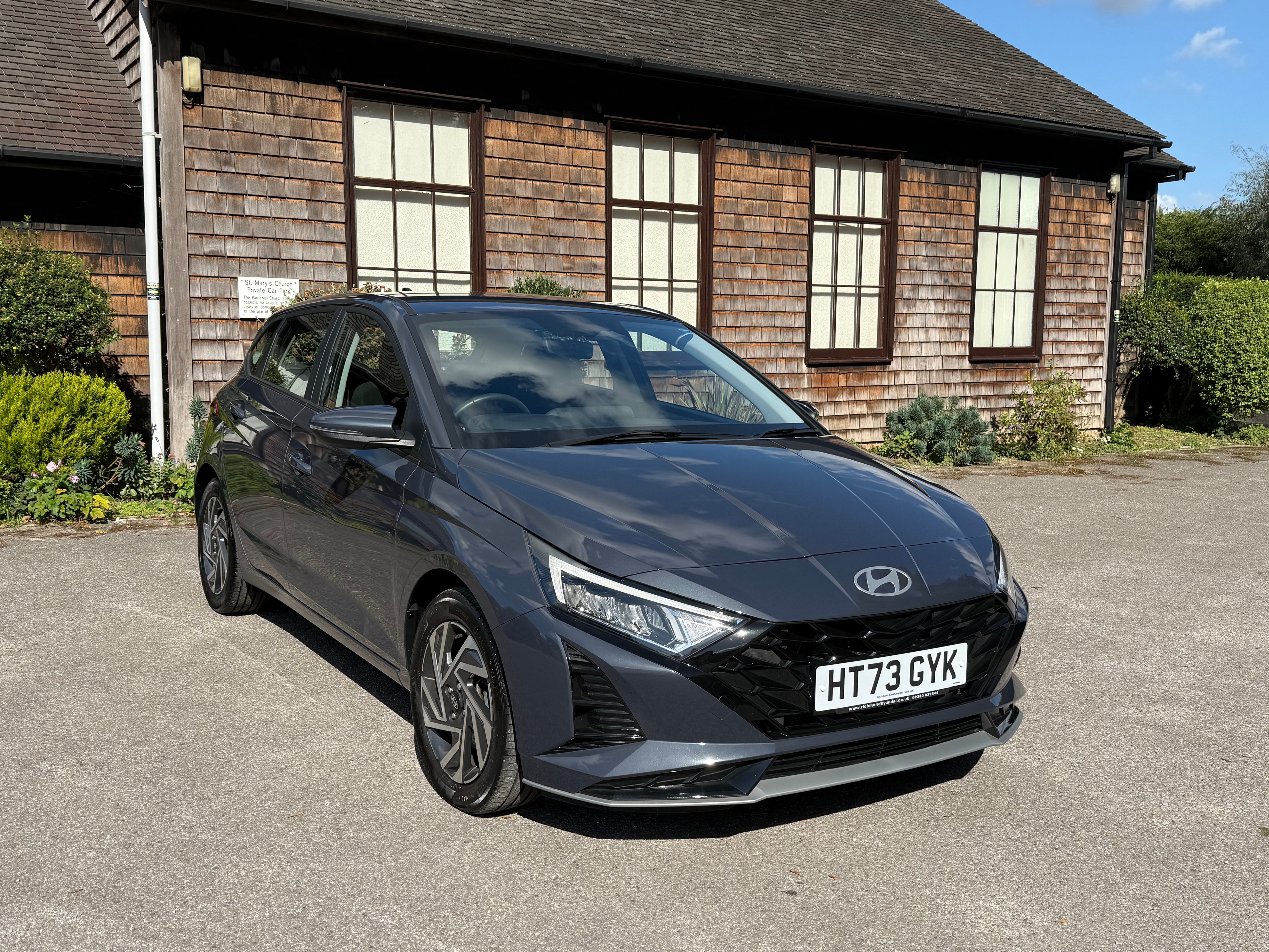 Main listing image - Hyundai i20