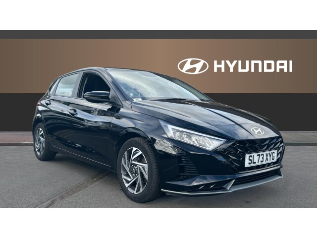 Main listing image - Hyundai i20