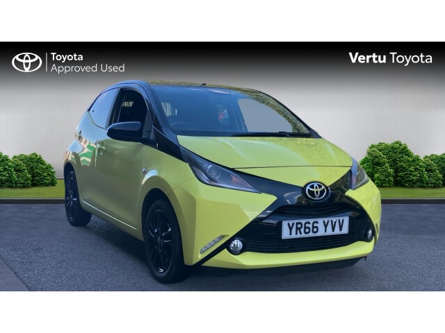 Main listing image - Toyota Aygo
