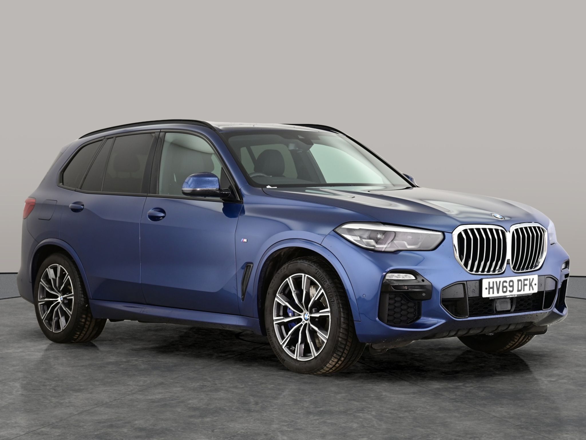 Main listing image - BMW X5