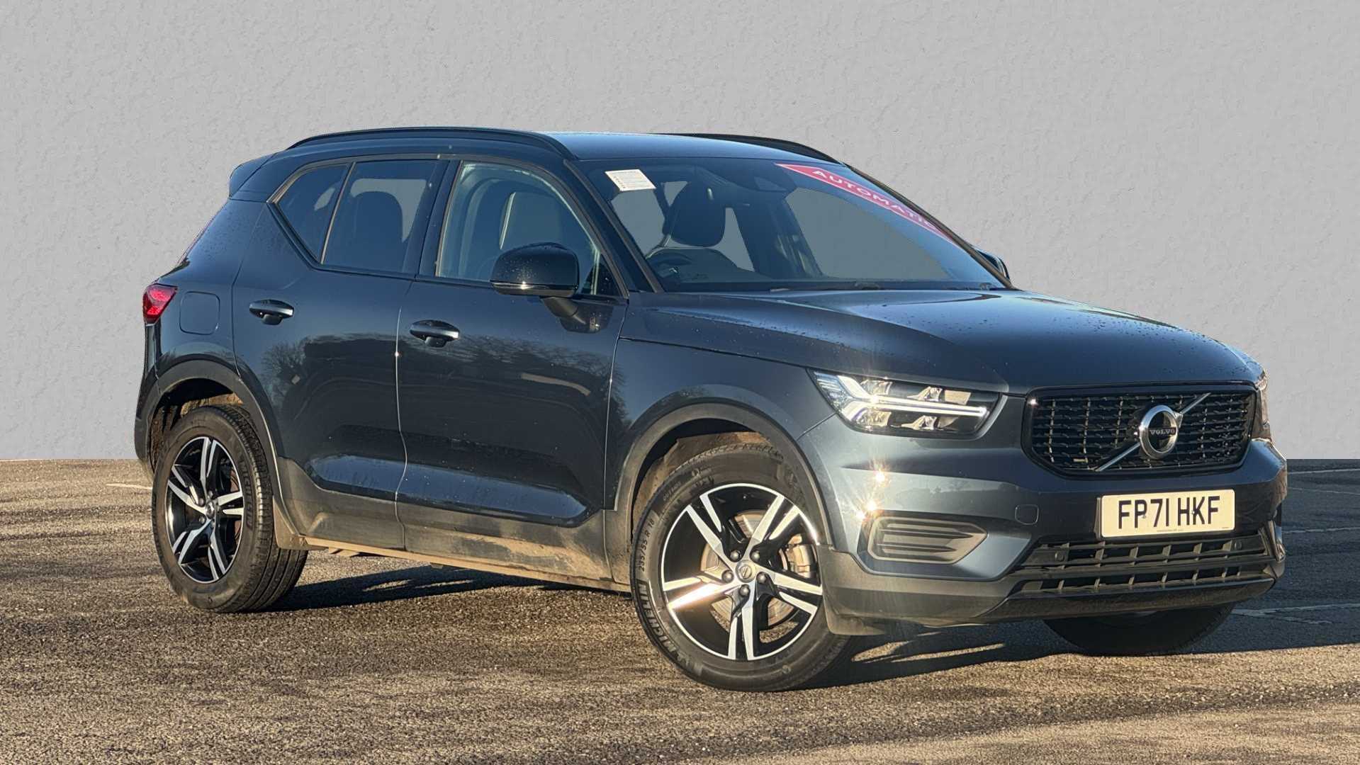 Main listing image - Volvo XC40