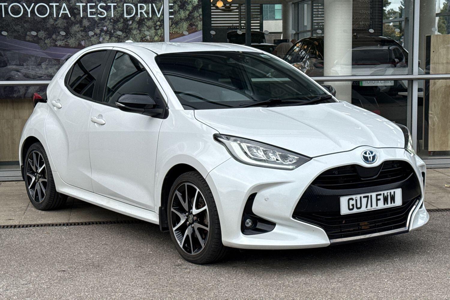 Main listing image - Toyota Yaris