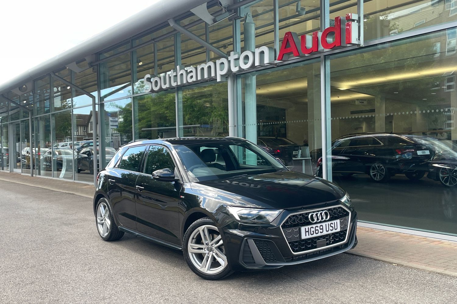Main listing image - Audi A1