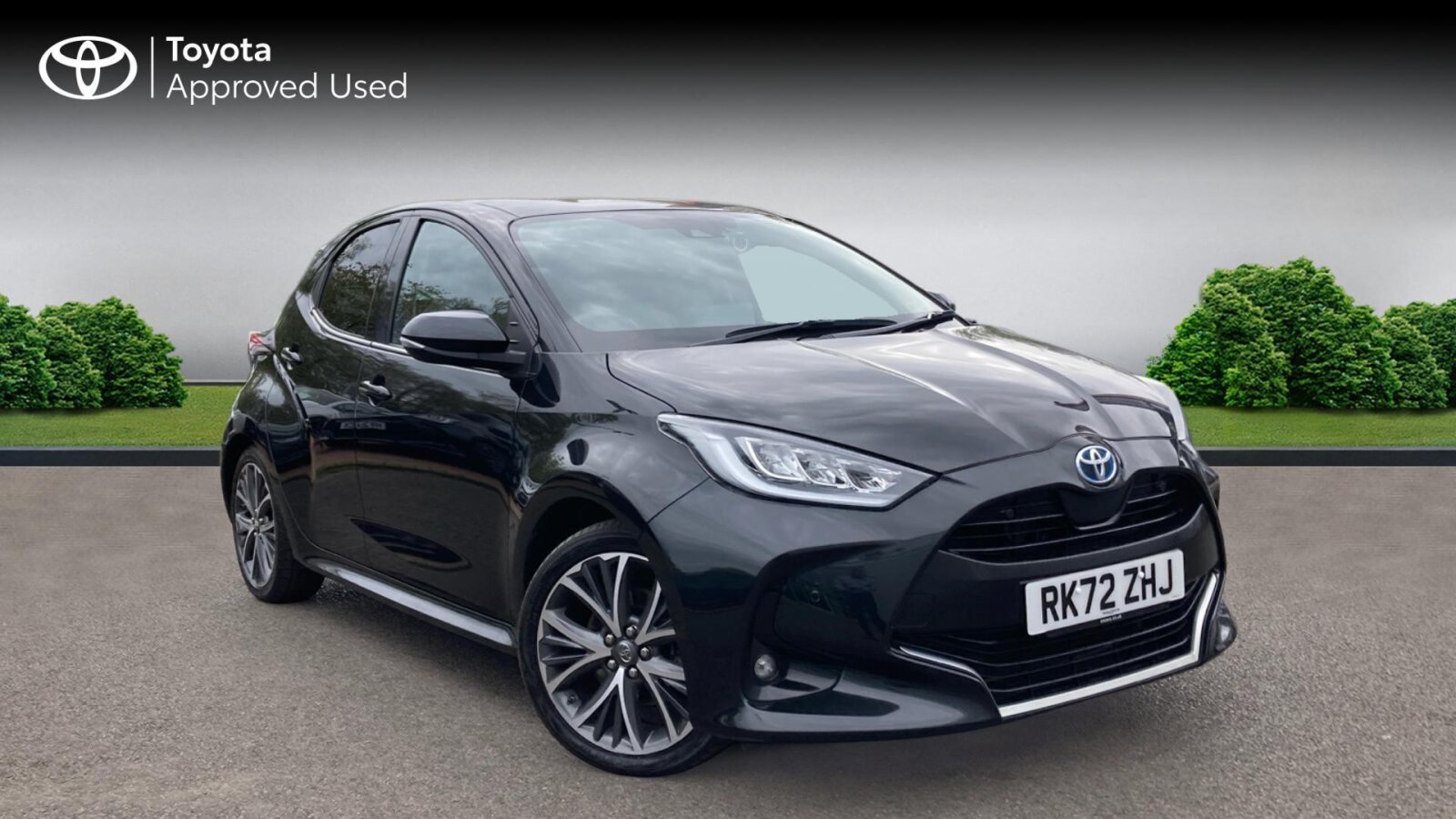 Main listing image - Toyota Yaris