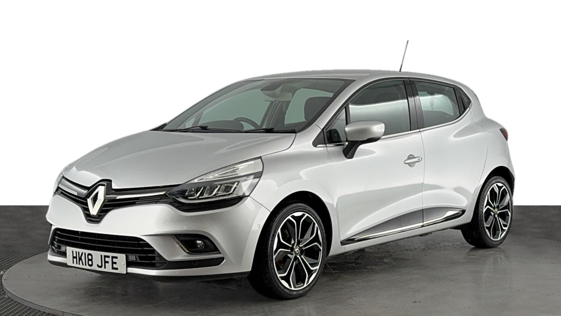 Main listing image - Renault Clio