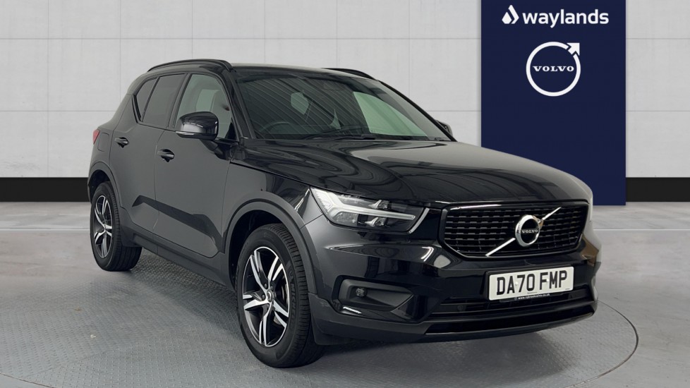 Main listing image - Volvo XC40