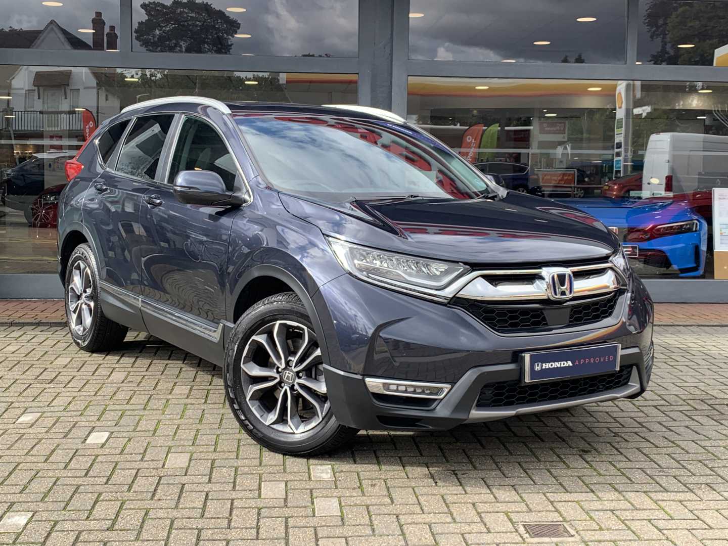 Main listing image - Honda CR-V