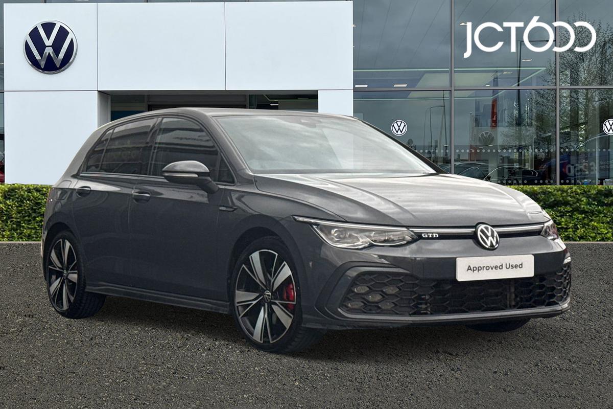 Main listing image - Volkswagen Golf