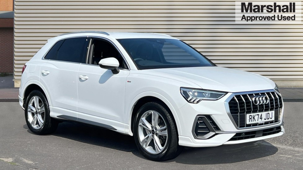 Main listing image - Audi Q3