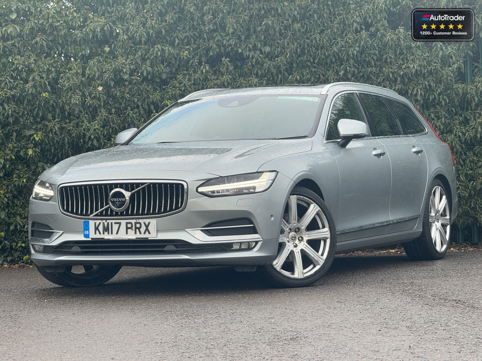 Main listing image - Volvo V90